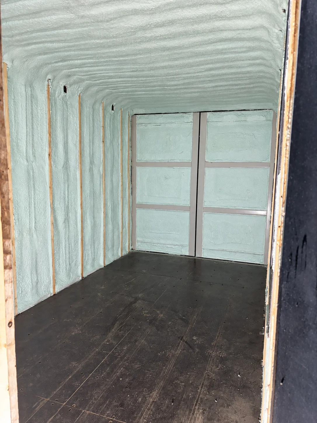 Seacan Sealed and insulated